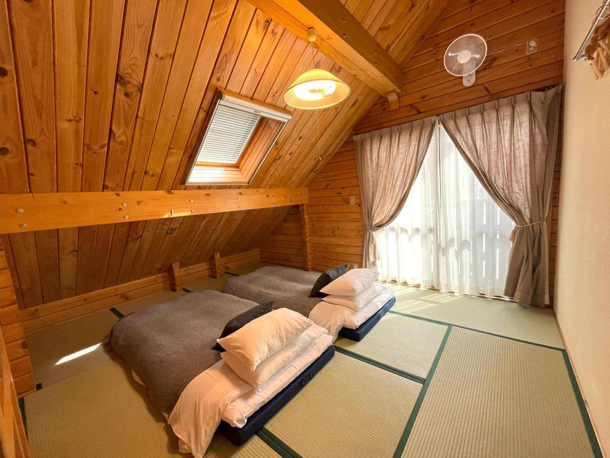 Log Cottage Epoch Hakuba Exterior photo