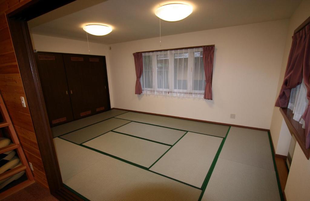 Log Cottage Epoch Hakuba Exterior photo